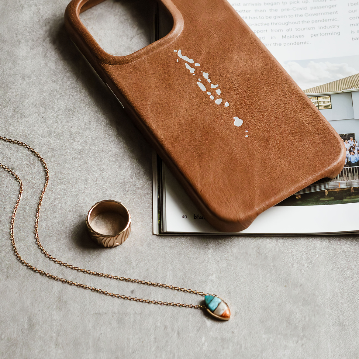 Raajje Leather Phone Case