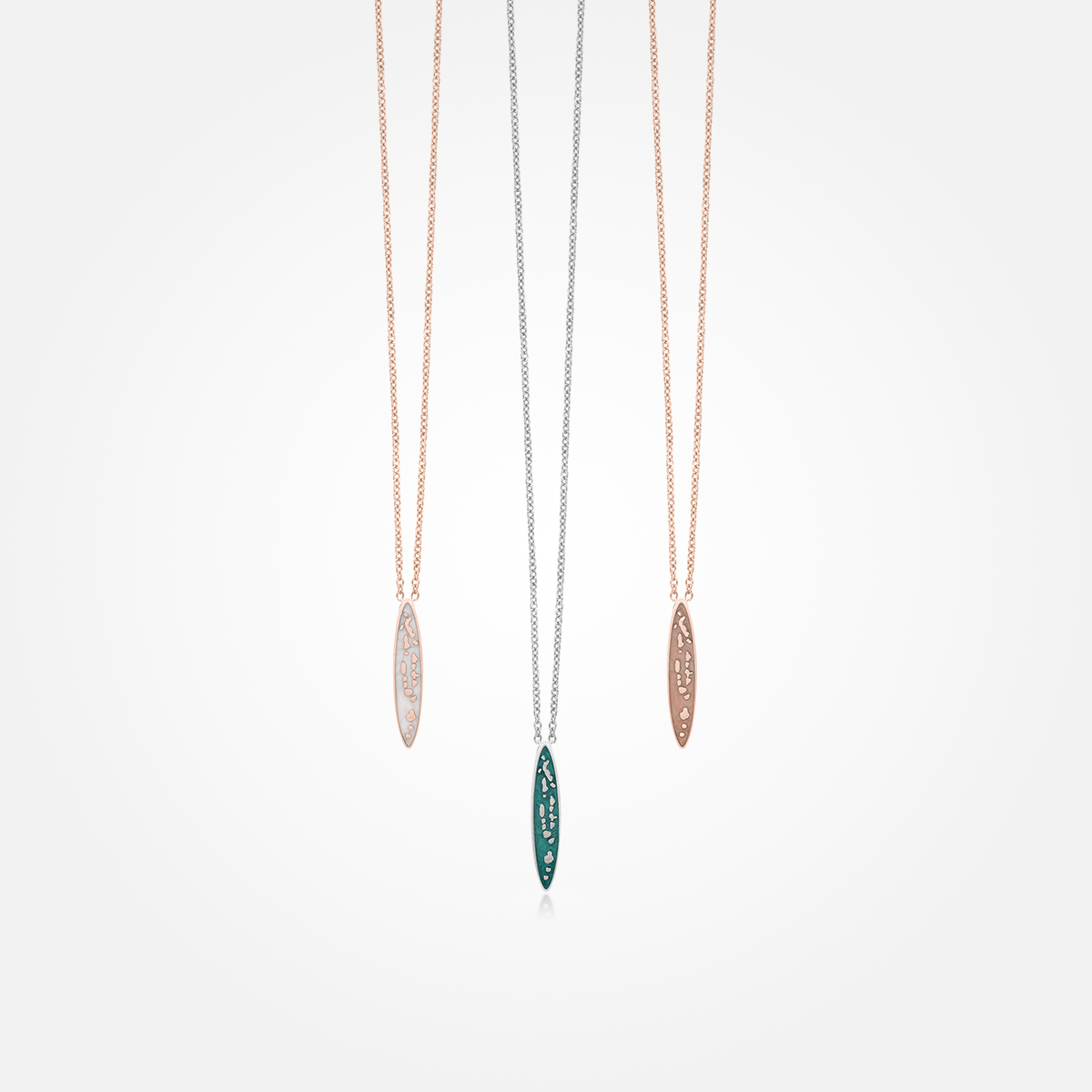 The Maldives Pendant (Oval)