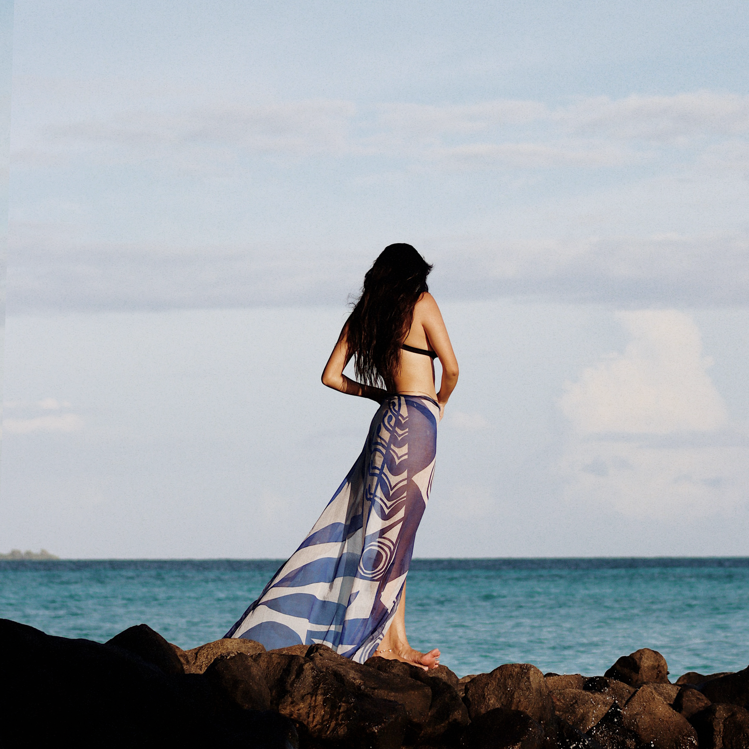 Olive & Fig Sarong (Square)