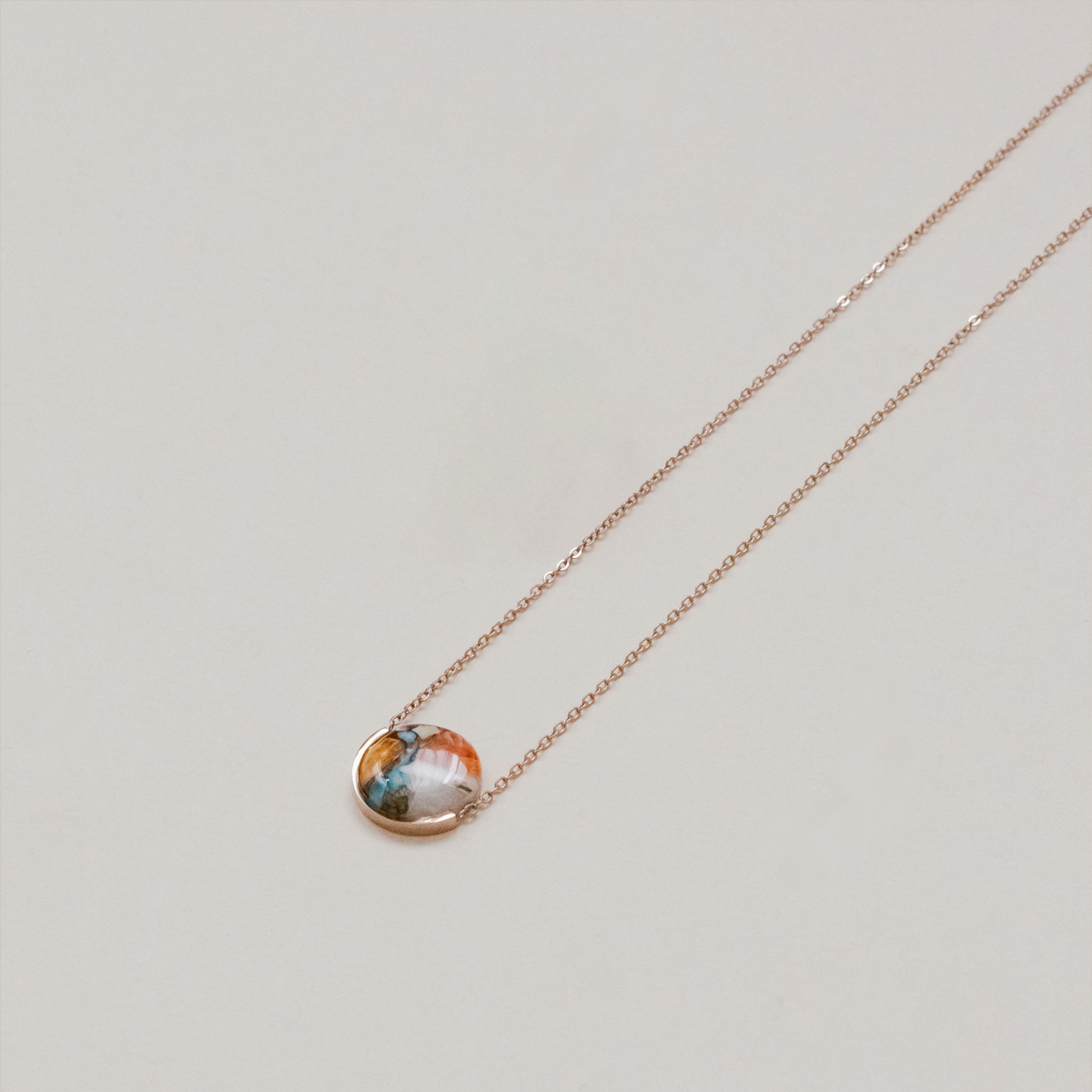 Turquoise Oyster Copper Stone Necklace (Round)