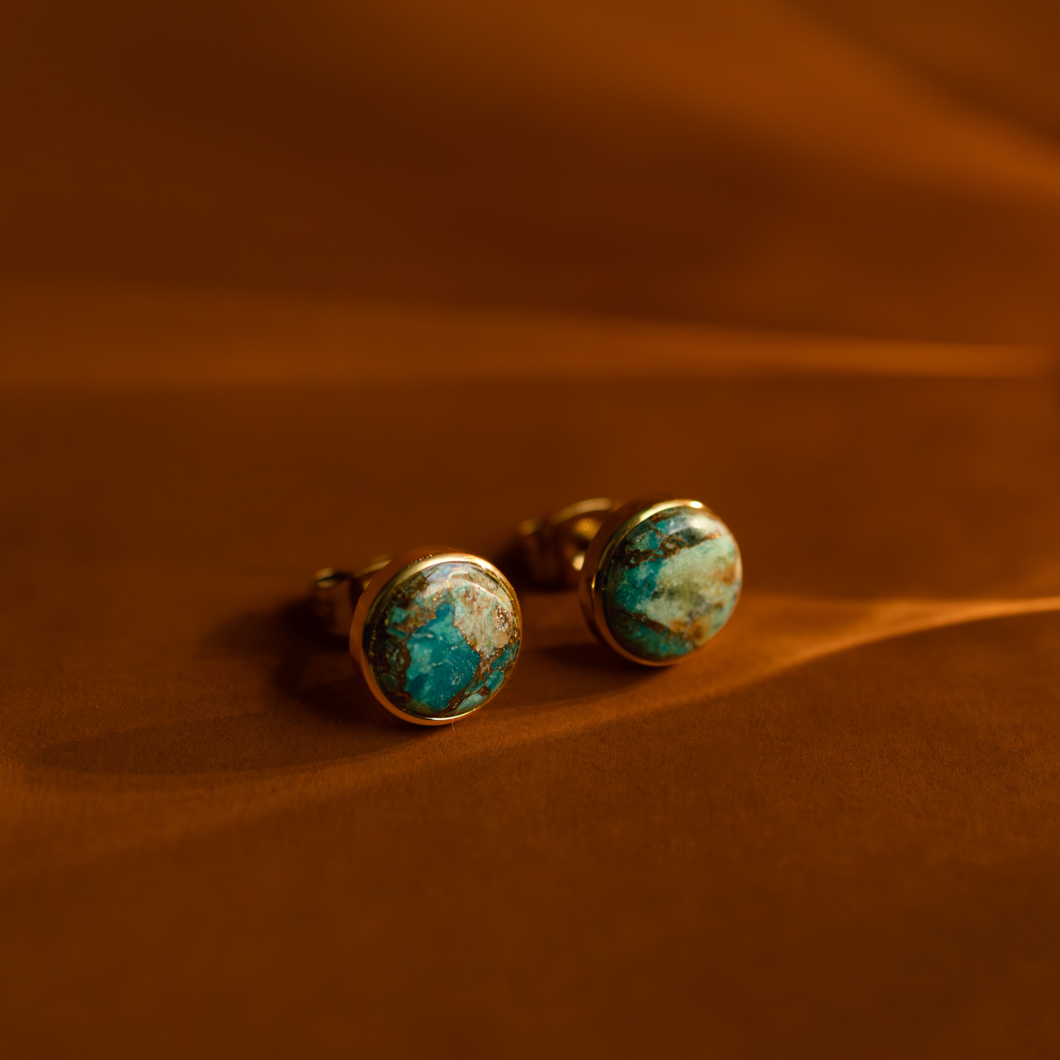 Chrysocolla Copper Stone Ear Studs (Round)