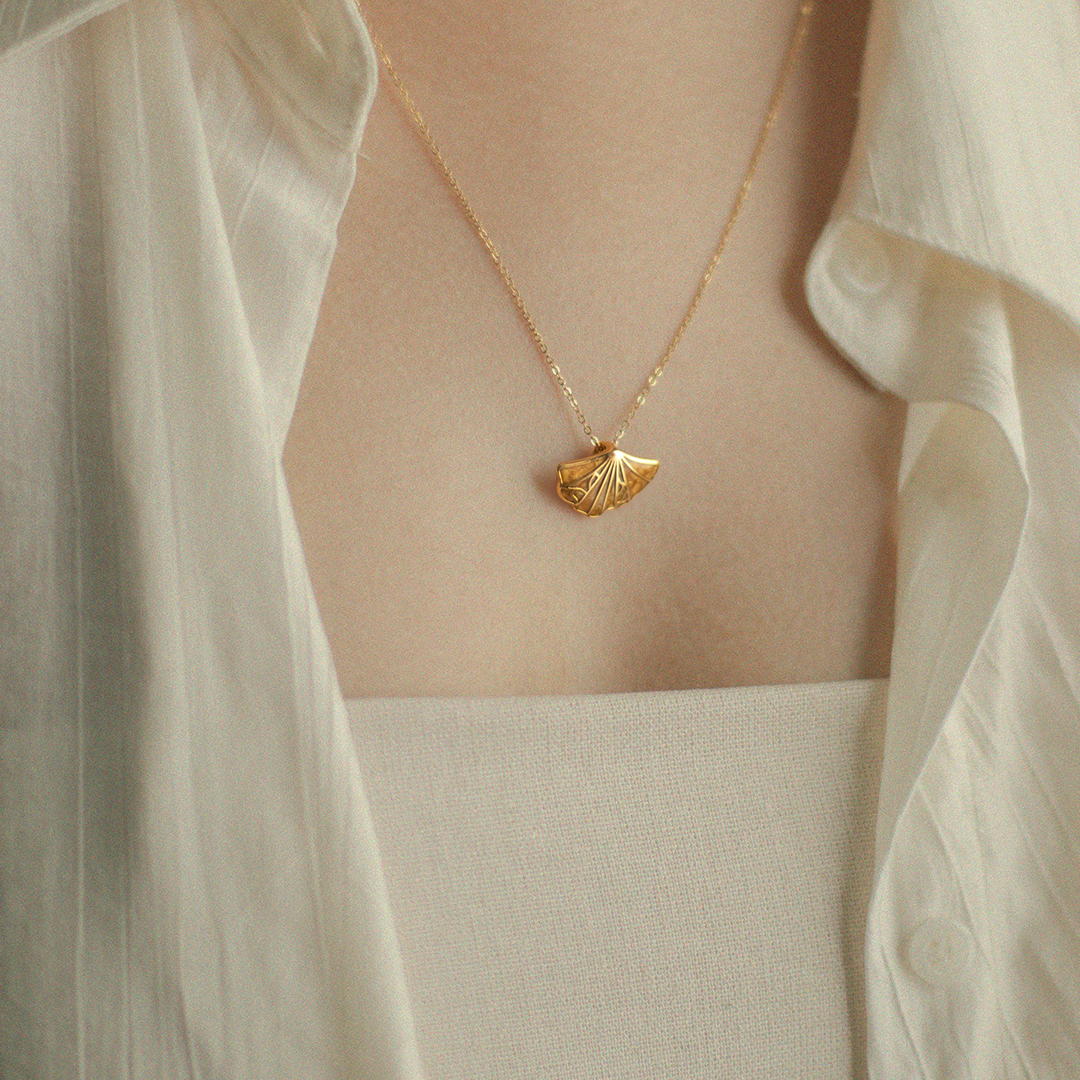 Giant Clam Pendant